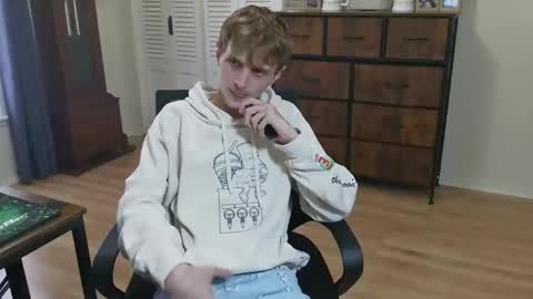 Snapshot of bambam1400 chatting on September 29, 2025, 6:13 pm bambam1400 online show from September 29, 2025, 6:13 pm