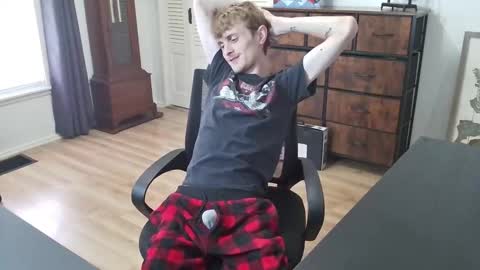 Snapshot of bambam1400 chatting on October 14, 2025, 5:47 pm bambam1400 online show from October 14, 2025, 5:47 pm