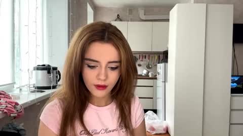 Snapshot of bambiculnane chatting on July 14, 2026, 6:18 am Lola online show from July 14, 2026, 6:18 am