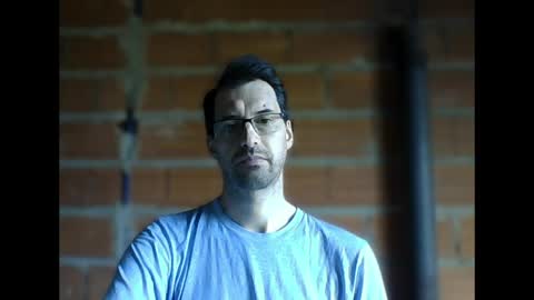 Ezequiel online show from April 10, 2026, 4:23 pm