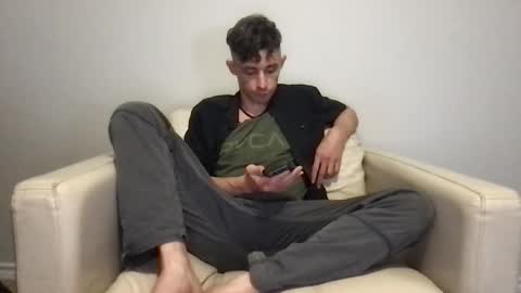 Snapshot of bananacurvesleft chatting on May 22, 2026, 12:07 am bananacurvesleft online show from May 22, 2026, 12:07 am