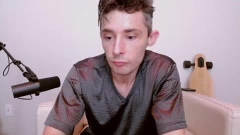 Snapshot of bananacurvesleft chatting on June 20, 2026, 4:48 am bananacurvesleft online show from June 20, 2026, 4:48 am