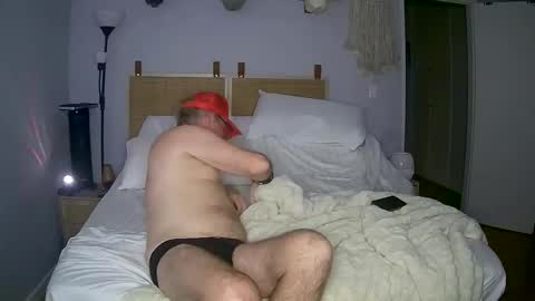 Snapshot of bananas318 chatting on March 2, 2026, 10:55 am bananas318 online show from March 2, 2026, 10:55 am