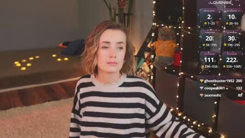 Snapshot of bananya_kitty chatting on December 15, 2024, 1:57 am Ellen and online show from December 15, 2024, 1:57 am