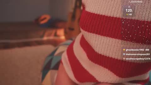 Snapshot of bananya_kitty chatting on February 15, 2025, 1:27 pm Ellen and online show from February 15, 2025, 1:27 pm