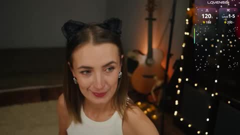 Snapshot of bananya_kitty chatting on October 7, 2025, 9:56 pm Ellen and online show from October 7, 2025, 9:56 pm