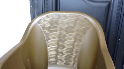 Snapshot of banging_body chatting on June 1, 2026, 10:44 pm banging_body online show from June 1, 2026, 10:44 pm