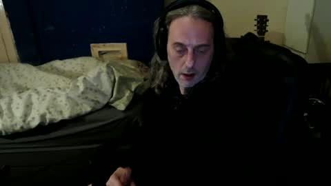 bangintoleather online show from March 27, 2026, 3:12 am