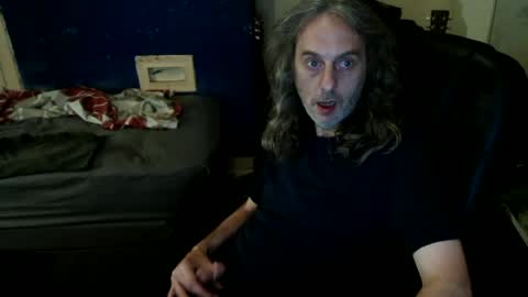 Snapshot of bangintoleather chatting on July 1, 2026, 2:02 am bangintoleather online show from July 1, 2026, 2:02 am