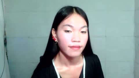 baninay810654 online show from May 9, 2026, 10:26 pm