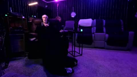 BANJOEY online show from March 19, 2026, 2:15 am