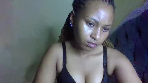 Snapshot of bannnygal chatting on May 18, 2026, 6:47 pm bannnygal online show from May 18, 2026, 6:47 pm