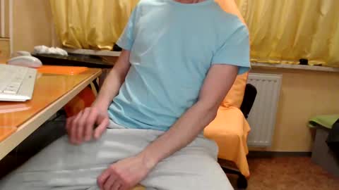       online show from February 23, 2025, 11:25 pm