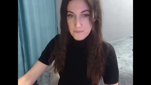 Emma online show from June 7, 2026, 1:54 am