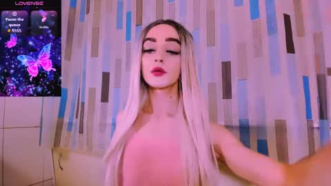 Barbara Blossom online show from April 15, 2026, 10:22 am