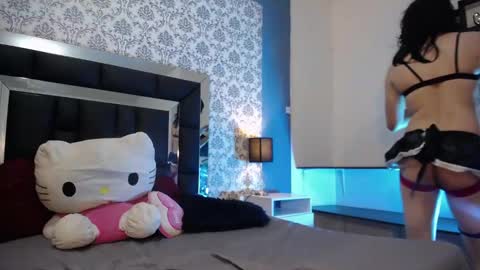 Barbara Jenner  online show from November 14, 2025, 8:18 pm