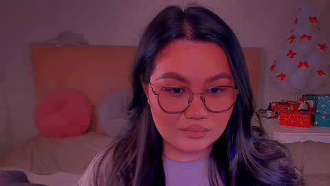 Snapshot of barbara_bb chatting on February 2, 2025, 5:04 pm Barbie Kim online show from February 2, 2025, 5:04 pm