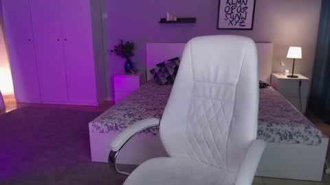 Barb online show from October 17, 2025, 2:30 pm