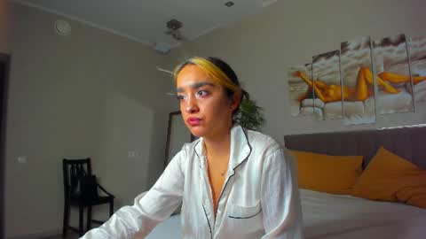Snapshot of barbara_rogers chatting on June 23, 2026, 1:03 am Barbara online show from June 23, 2026, 1:03 am