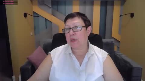 Snapshot of barbaraturners chatting on February 3, 2025, 7:00 pm barbaraturners online show from February 3, 2025, 7:00 pm