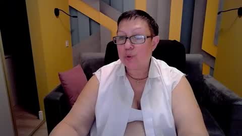 Snapshot of barbaraturners chatting on March 10, 2025, 12:51 am barbaraturners online show from March 10, 2025, 12:51 am