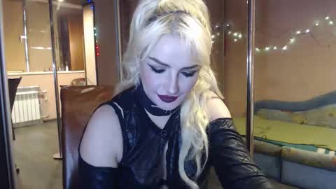 Snapshot of barbarissssska chatting on May 14, 2026, 3:19 pm Victoria online show from May 14, 2026, 3:19 pm