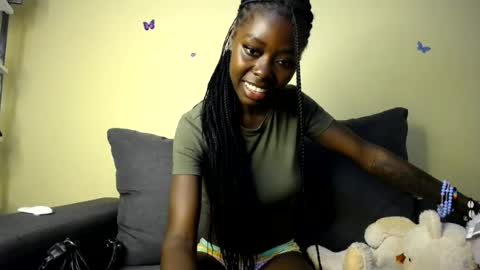 Snapshot of barbie_charm2 chatting on July 11, 2026, 11:13 am barbie_charm2 online show from July 11, 2026, 11:13 am