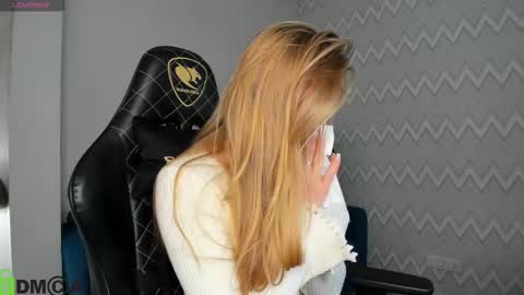 LisGTM2 Mon-Thu Sat 0100am-0700am online show from October 20, 2025, 12:44 am