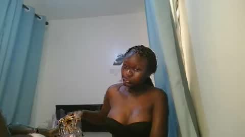 queen online show from March 16, 2026, 9:13 am