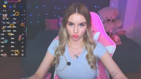 Snapshot of barbieee_doll chatting on April 20, 2026, 12:52 pm Eva online show from April 20, 2026, 12:52 pm