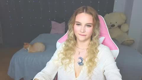 Snapshot of barbieee_doll chatting on May 11, 2026, 3:51 pm Eva online show from May 11, 2026, 3:51 pm