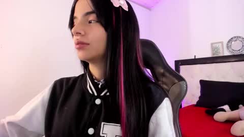 Barbie... online show from November 30, 2025, 4:49 am