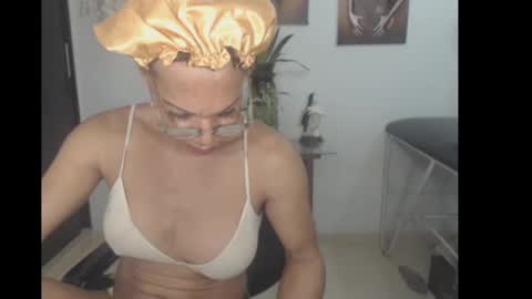 bardotbigcocktsx online show from February 2, 2025, 11:19 am