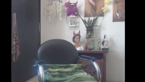 bardotbigcocktsx online show from February 7, 2025, 3:41 pm