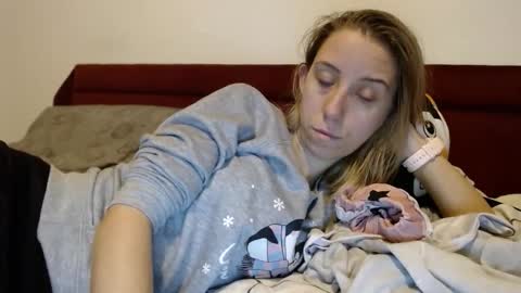 Lena online show from March 10, 2026, 6:24 pm