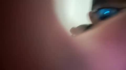 Snapshot of barniemay1 chatting on February 22, 2026, 11:31 am barniemay1 online show from February 22, 2026, 11:31 am