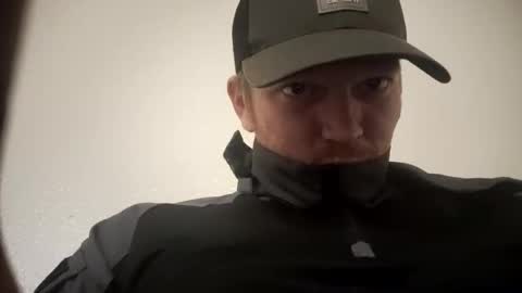 Snapshot of barniemay1 chatting on February 25, 2026, 11:20 am barniemay1 online show from February 25, 2026, 11:20 am