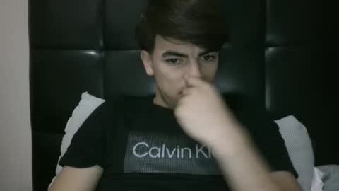 Snapshot of barraza6230 chatting on December 27, 2024, 3:15 pm barraza6230 online show from December 27, 2024, 3:15 pm