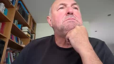 Snapshot of bartvel chatting on May 13, 2026, 11:07 am bartvel online show from May 13, 2026, 11:07 am