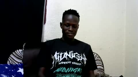 Snapshot of bashlouis1 chatting on June 20, 2026, 9:12 am bashlouis1 online show from June 20, 2026, 9:12 am