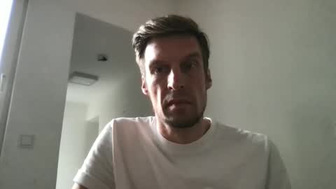 basst23 online show from April 18, 2026, 8:07 am