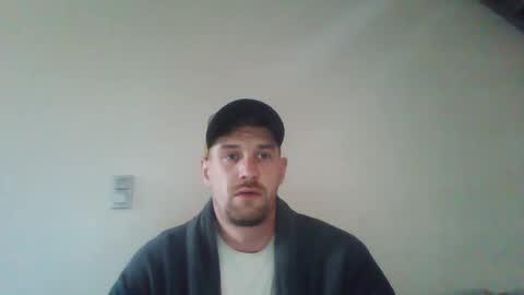 basteleus1 online show from February 25, 2025, 8:03 am