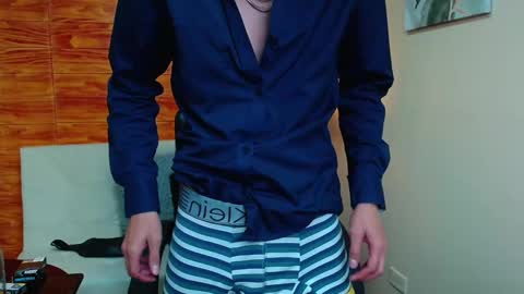 Snapshot of bastiaan_28 chatting on December 19, 2024, 4:23 am Bastian online show from December 19, 2024, 4:23 am