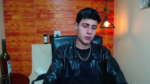 Snapshot of bastiaan_28 chatting on January 10, 2025, 4:01 am Bastian online show from January 10, 2025, 4:01 am