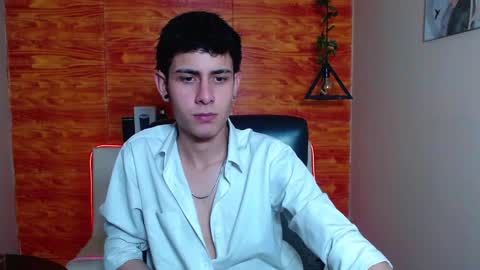 Snapshot of bastiaan_28 chatting on January 21, 2025, 2:22 am Bastian online show from January 21, 2025, 2:22 am