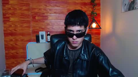 Snapshot of bastiaan_28 chatting on January 22, 2025, 7:03 am Bastian online show from January 22, 2025, 7:03 am