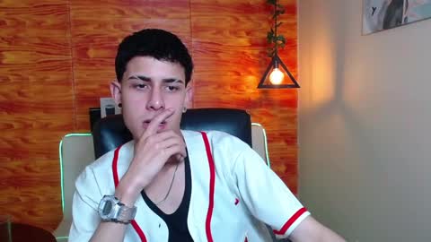 Snapshot of bastiaan_28 chatting on January 23, 2025, 6:28 am Bastian online show from January 23, 2025, 6:28 am