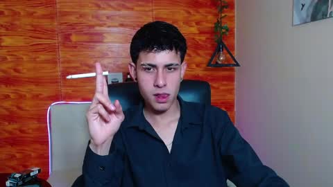 Snapshot of bastiaan_28 chatting on January 31, 2025, 6:24 am Bastian online show from January 31, 2025, 6:24 am