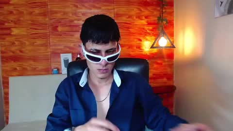 Snapshot of bastiaan_28 chatting on February 10, 2025, 1:46 am Bastian online show from February 10, 2025, 1:46 am