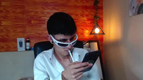 Snapshot of bastiaan_28 chatting on February 11, 2025, 2:46 am Bastian online show from February 11, 2025, 2:46 am